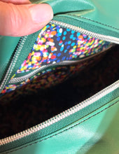 Load image into Gallery viewer, Doro Round Bag