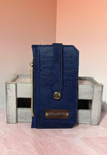 Load image into Gallery viewer, Prudoe Purse Pal Wallet