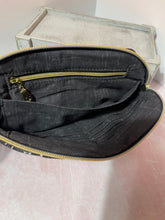 Load image into Gallery viewer, Curvy Clutch Wallet