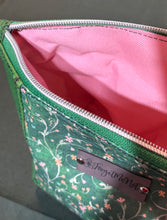 Load image into Gallery viewer, Puffin Pouch Beauty Bag - Mini