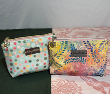 Load image into Gallery viewer, Princess Pouch