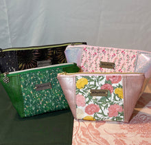 Load image into Gallery viewer, Puffin Pouch Beauty Bag - Large