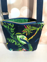 Load image into Gallery viewer, Kona Crossbody