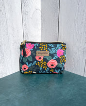 Load image into Gallery viewer, Princess Pouch