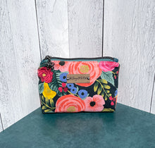 Load image into Gallery viewer, Princess Pouch