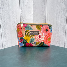 Load image into Gallery viewer, Princess Pouch