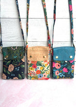 Load image into Gallery viewer, Lowell Point Crossbody