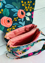 Load image into Gallery viewer, Lowell Point Crossbody