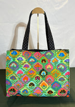 Load image into Gallery viewer, Market Bag Quilted Tote Small
