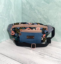 Load image into Gallery viewer, Fairbanks Fanny Pack
